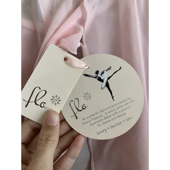 Flo Dancewear Kids Pink Sheer Tutu Size M New with Tags - Picture 5 of 6